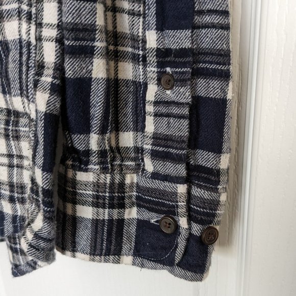 Plaid Flannel Men's M Button Down Shirt EUC - Picture 3 of 3